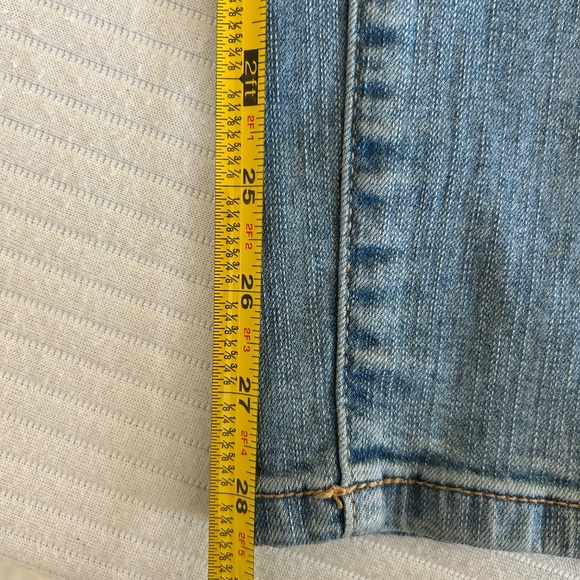 Torrid Denim First At Fit Skinny Blue Jeans Womens Size 14 R Distressed Ripped - Picture 5 of 5
